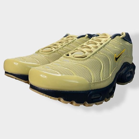 Nike Air Max Plus GS DZ6308-700 Wheat Grass Black Youth size 7Y Womens 8.5 New - Picture 4 of 12